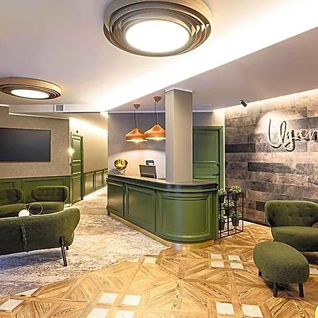 Ugandi Hotel 3*