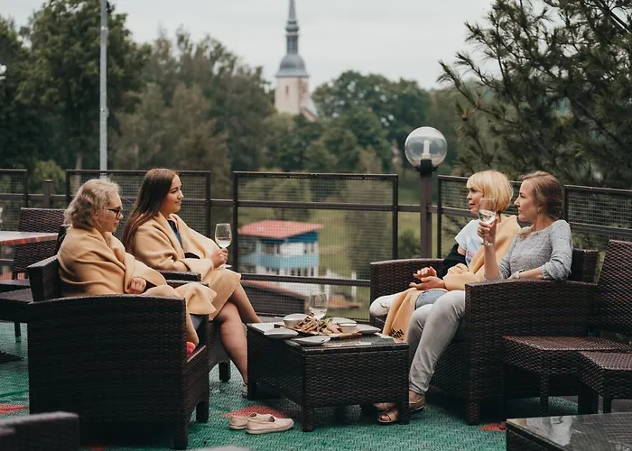 Ugandi فندق Otepää